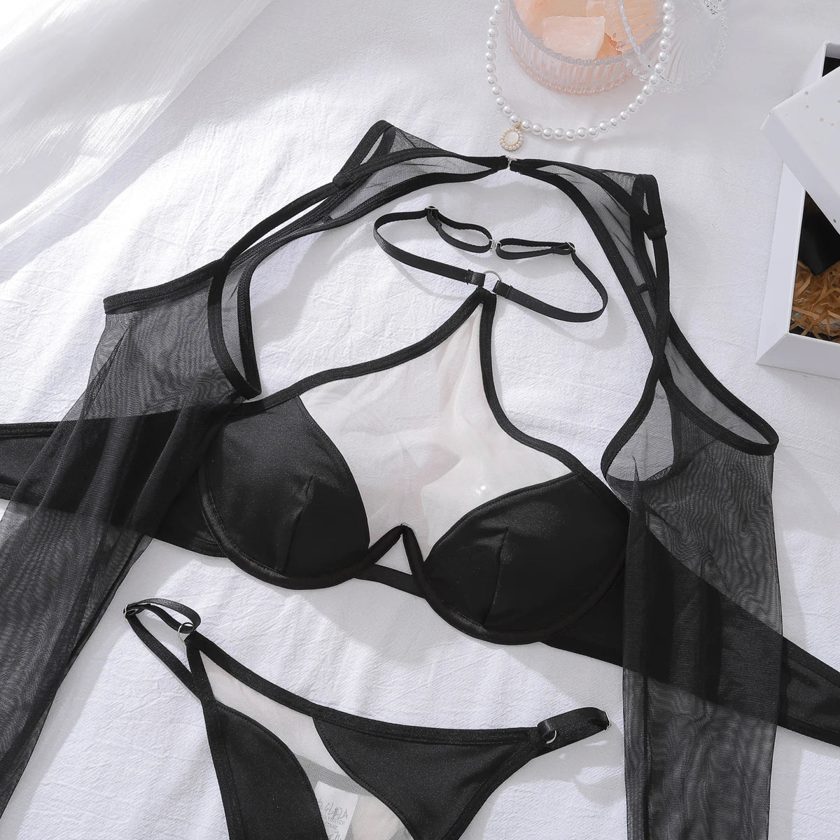Feel Irresistible: Ellolace Halter Bra & Tulle Set - Todanua Internacional