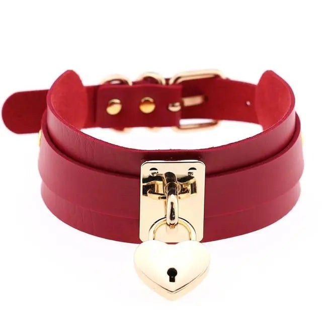 Calisto Collar — Gold Heart Padlock