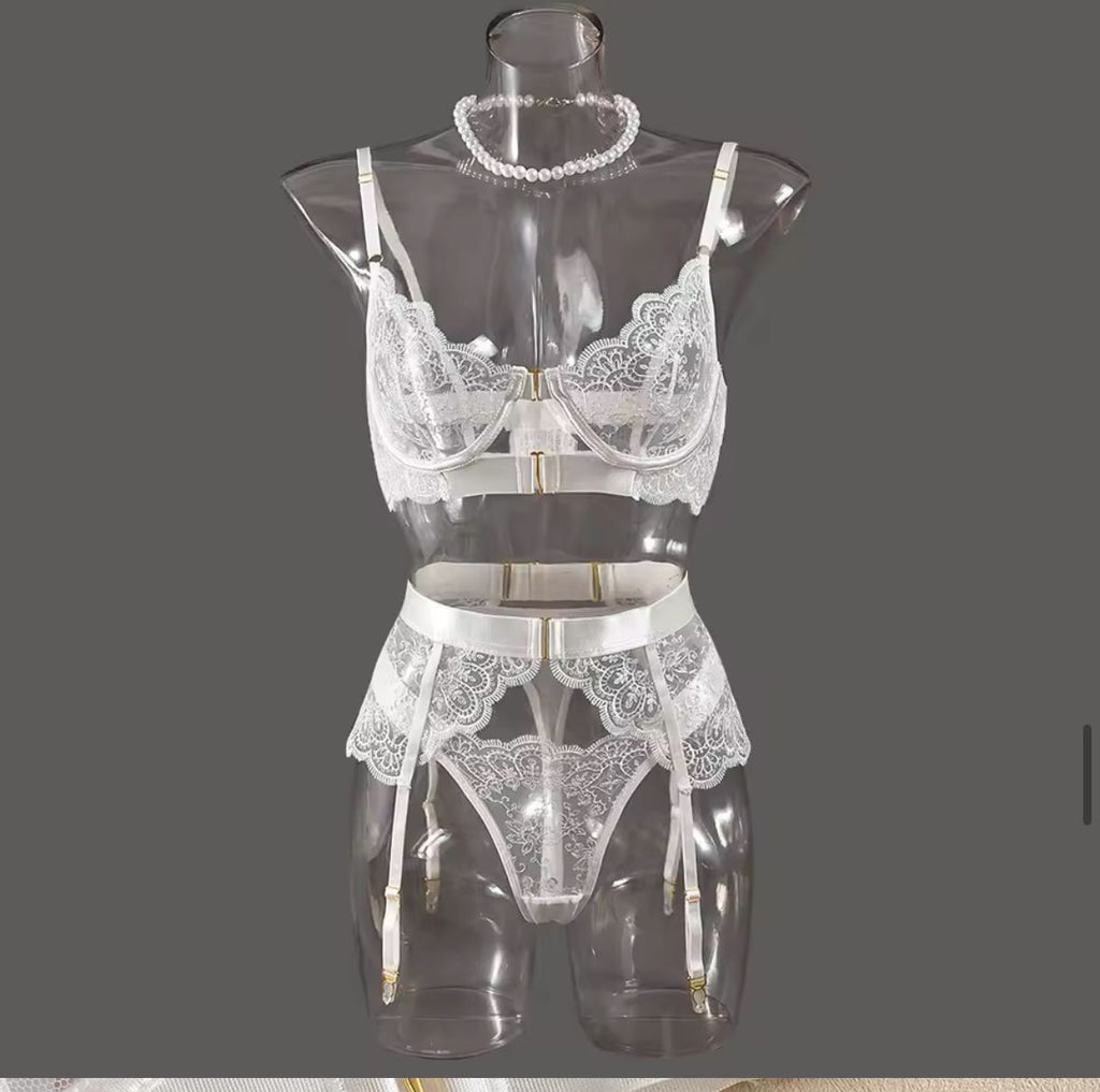 Isabella - Todanua Internacional