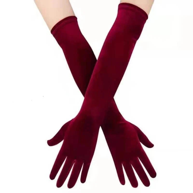 Brigitte Gloves