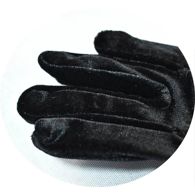 Brigitte Gloves